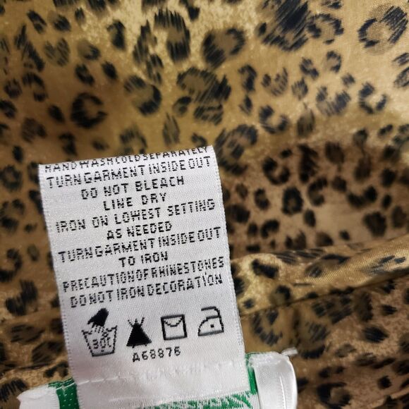 Quacker Factory Women Shirt Large LeopardPrint Stretch Rhinestone Studded Pocket - Picture 9 of 9